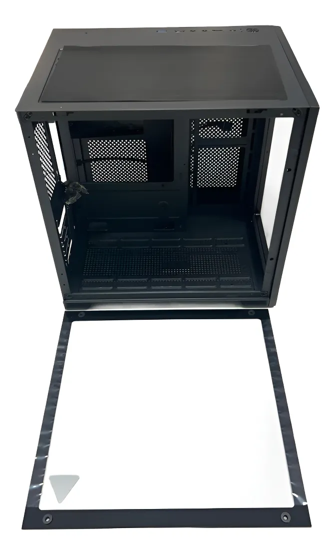 CASE GAMING EAGLE WARRIOR CG04ADRA001C MID TOWER SIN VENTILACIÓN INCLUIDA CON VIDRIO FRONTAL Y LATERAL - Imagen 5